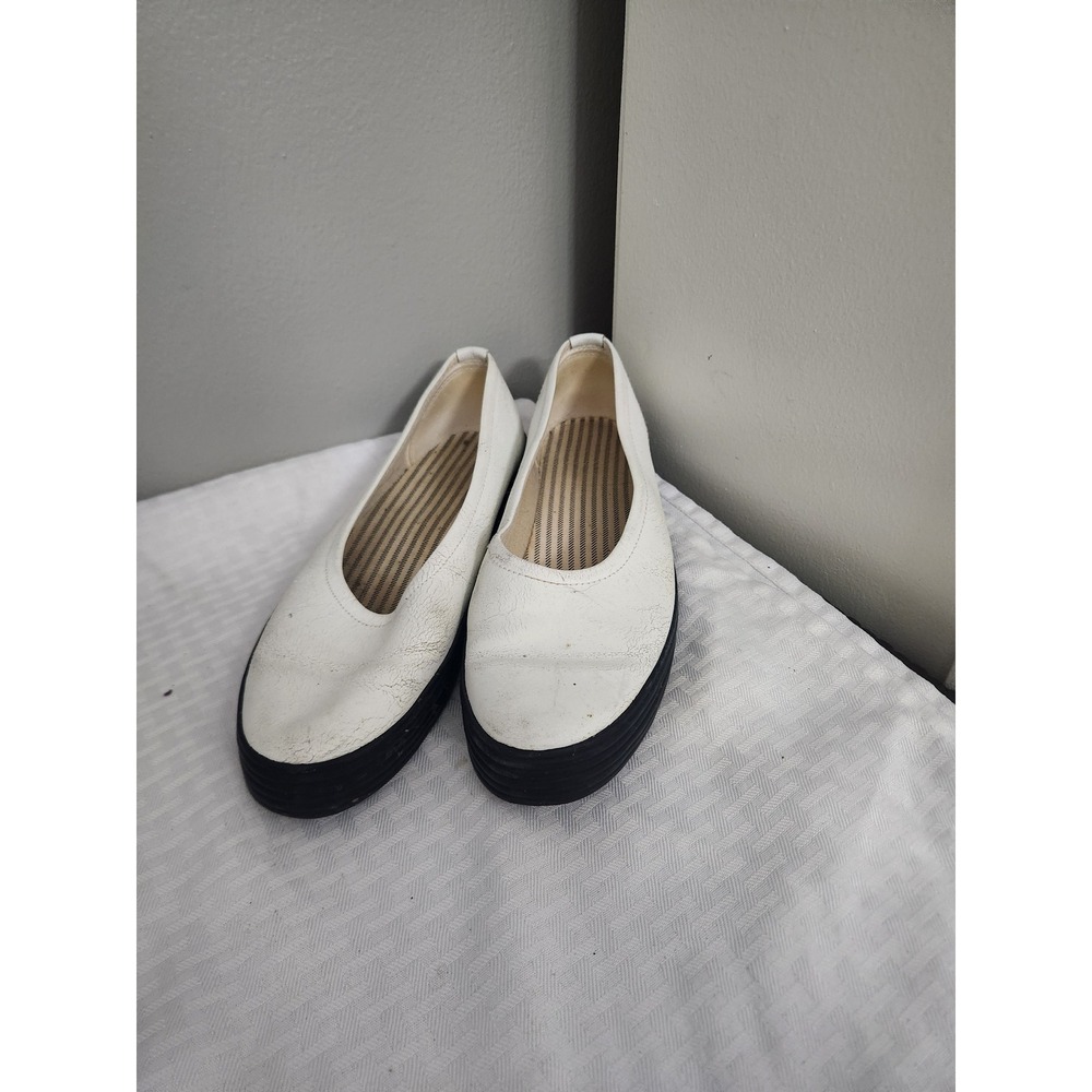 Womens White Leather Slip On Flats Minimalist Black Sole Striped Lining